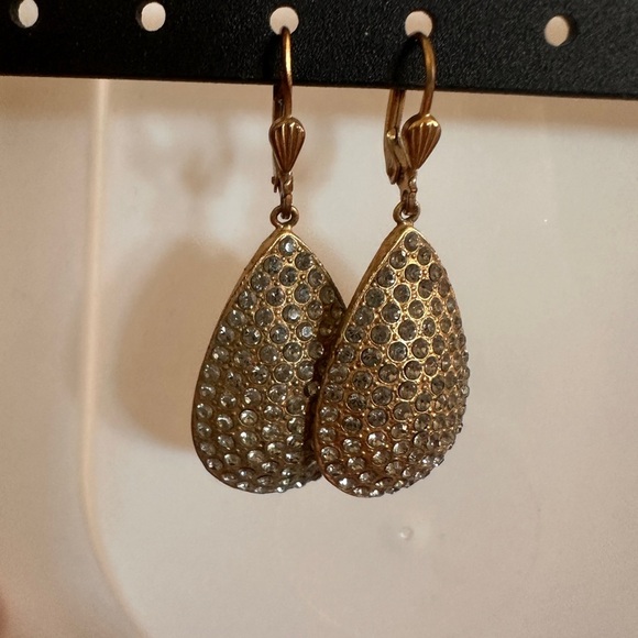 Elegant Gold Teardrop Earrings with a sparkly crystals in dot design Date Night - Picture 8 of 10